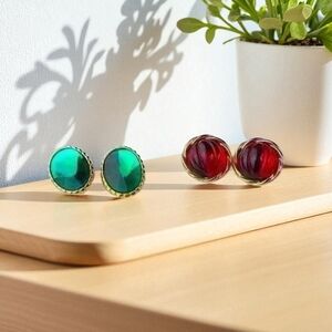 Vintage Gold-toned green red  gemstone earrings